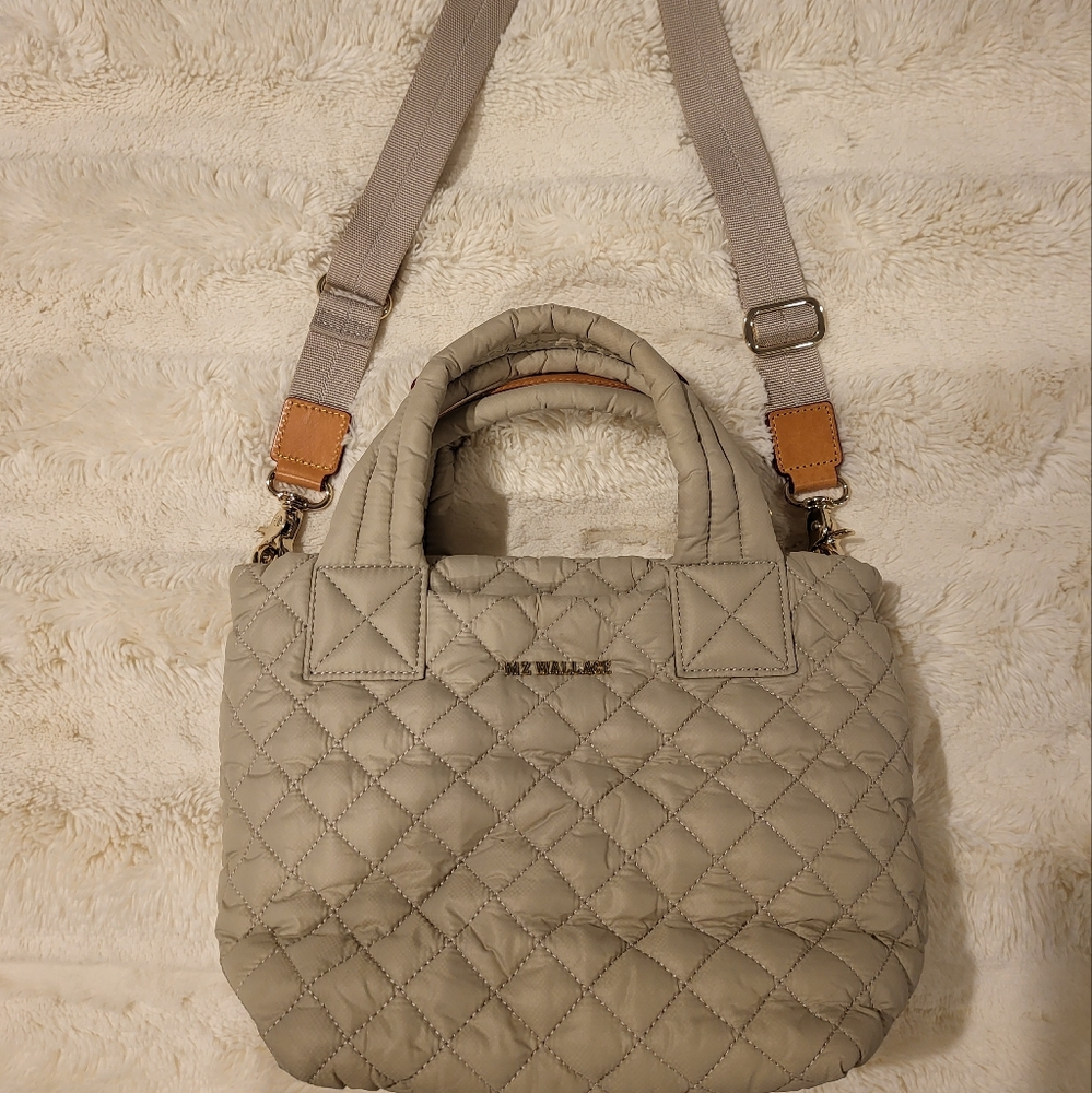 MZ Wallace Quilted Bag - Lots of Pockets! ❤️